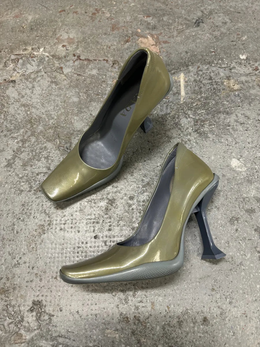 2000s Prada Khaki Heels Shoes (37.5eu/us5) 4