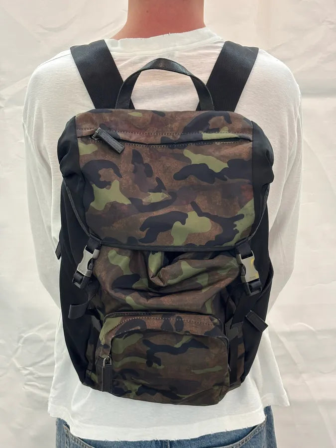 2000s Prada Khaki Nylon Camo Military Backpack fudDbTm 0