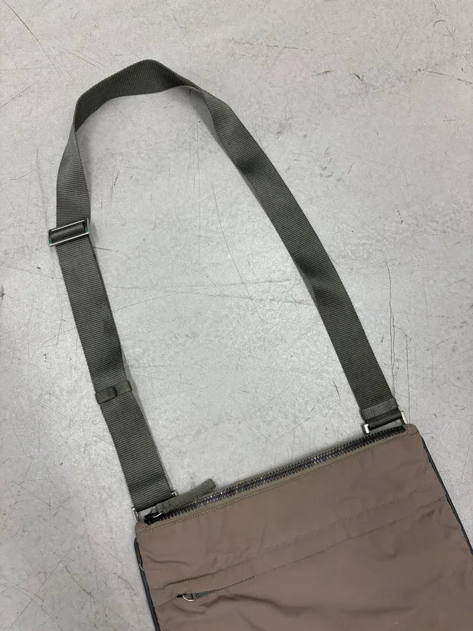 2000s Prada Light Brown Nylon Crossbody Bag uhQkjQY 5