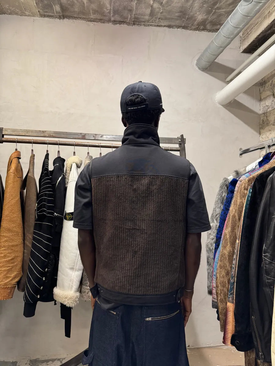 2000s Prada Linea Rossa Black & Brown Velvet-Nylon Sleeveless Jacket (M/L) 14