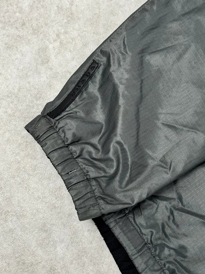 AW2009 Prada Linea Rossa Black & Grey Reversible Jacket fVrKwOC 13