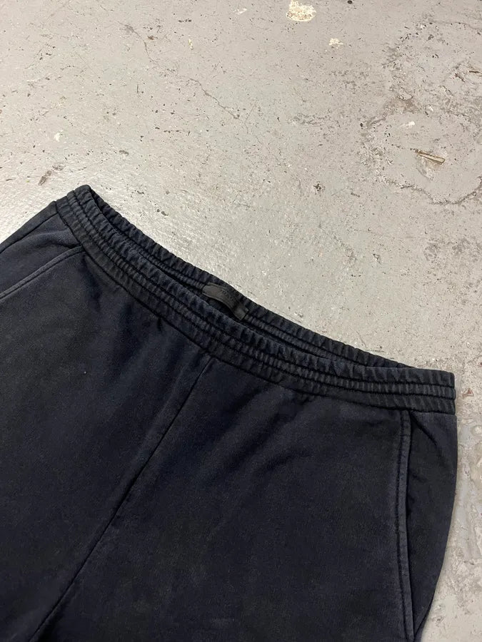 2000s Prada Linea Rossa Black Faded Shorts (L) AluFEhe 4