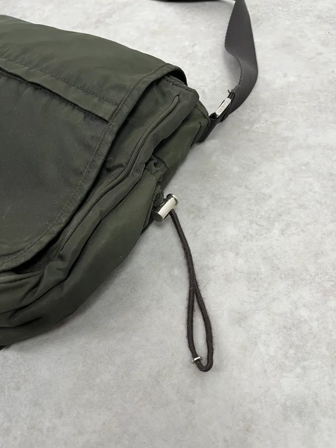 2000s Prada Linea Rossa Military Green Shoulder Bag sCwqyMl 4