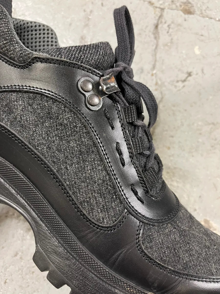2000s Prada Low Grey Tweed Black Leather Vibram Boots (38eu/us5.5) piIKUUt 6