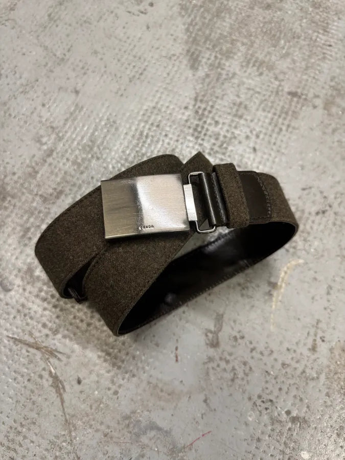 2000s Prada Military Grey Wool Leather Buckle Belt HxHygoU 3