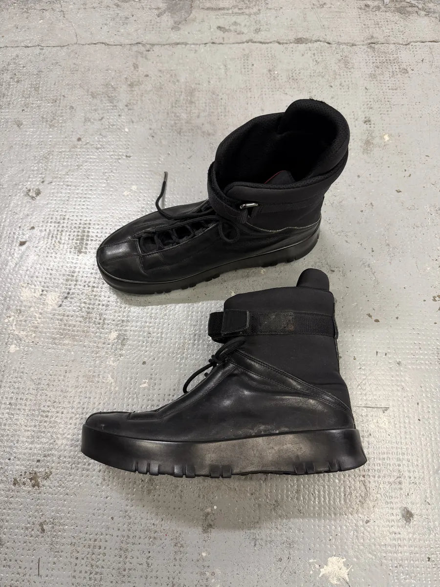2000s Prada Mountain Black Leather Boots IfMBssf 2