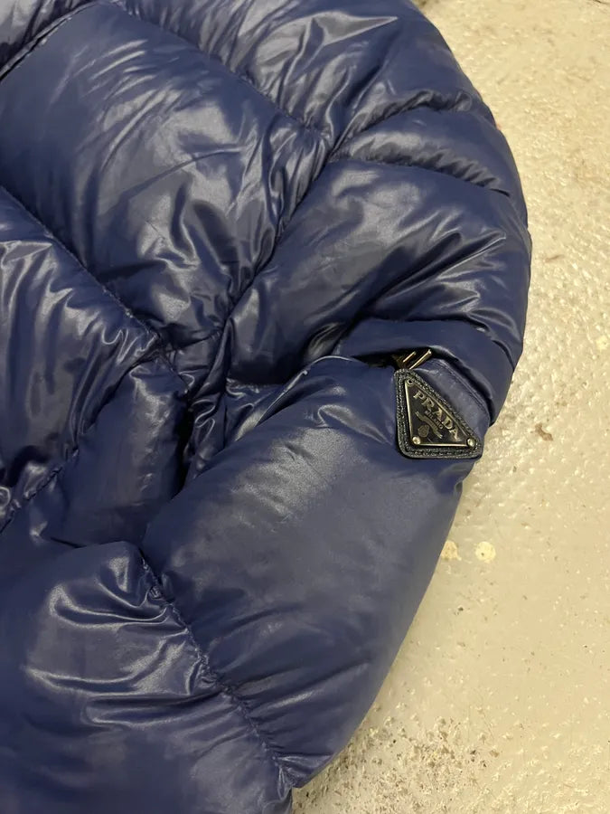 2000s Prada Navy Nylon Quilted Puffer Jacket MWflDyd 5