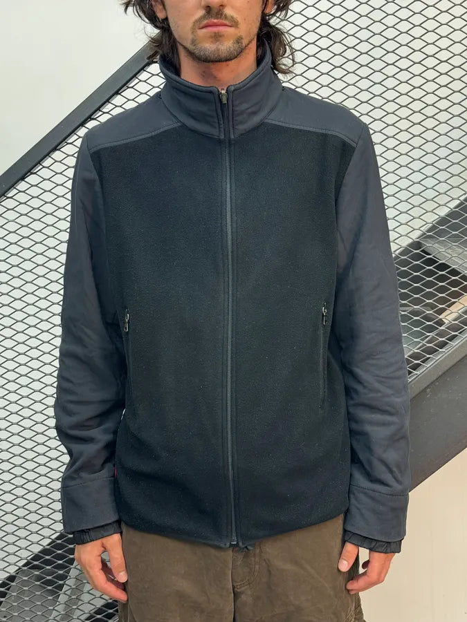 2000s Prada Black & Grey Fleece Zip-up Sweater onMQTOT 1