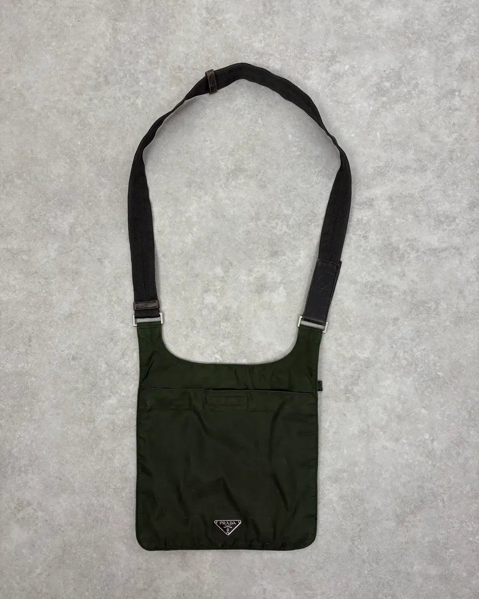 2000s Prada Olive Shoulder Bag YtwBYAp 0