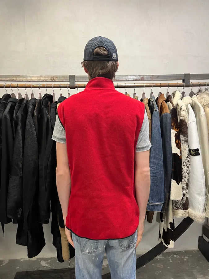 2000s Prada Red Linea Rossa Sleeveless Polar Fleece Vest azXDLuA 4