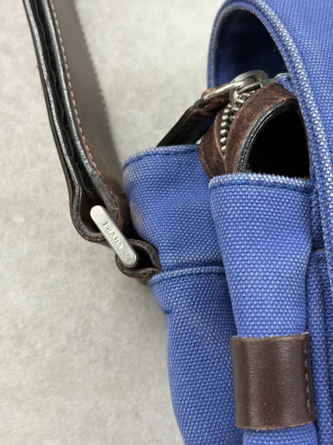 2000s Prada Royal Blue Canvas Messenger Bag BtVMnCG 9