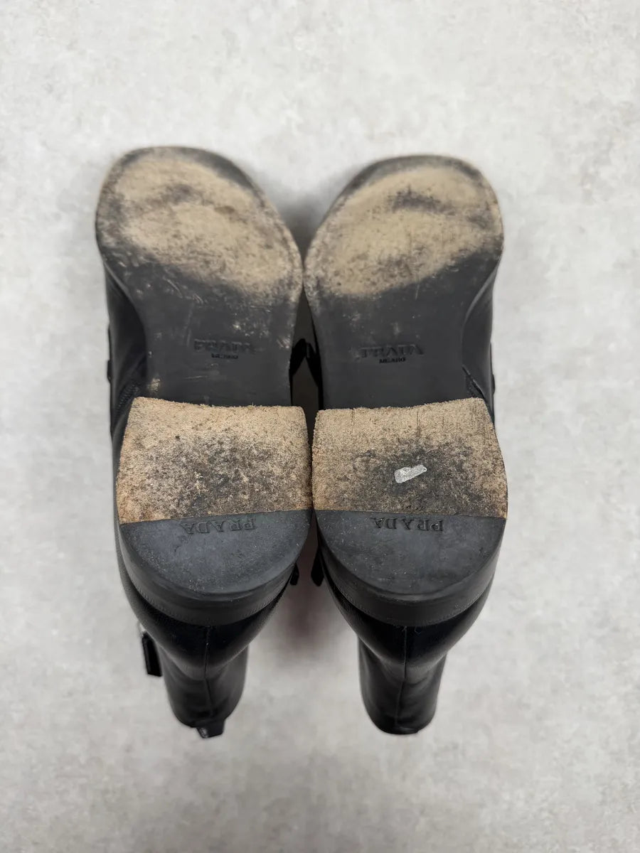 2000s Prada Villain Devil Red & Black Ankle Boots gYzsbEo 7