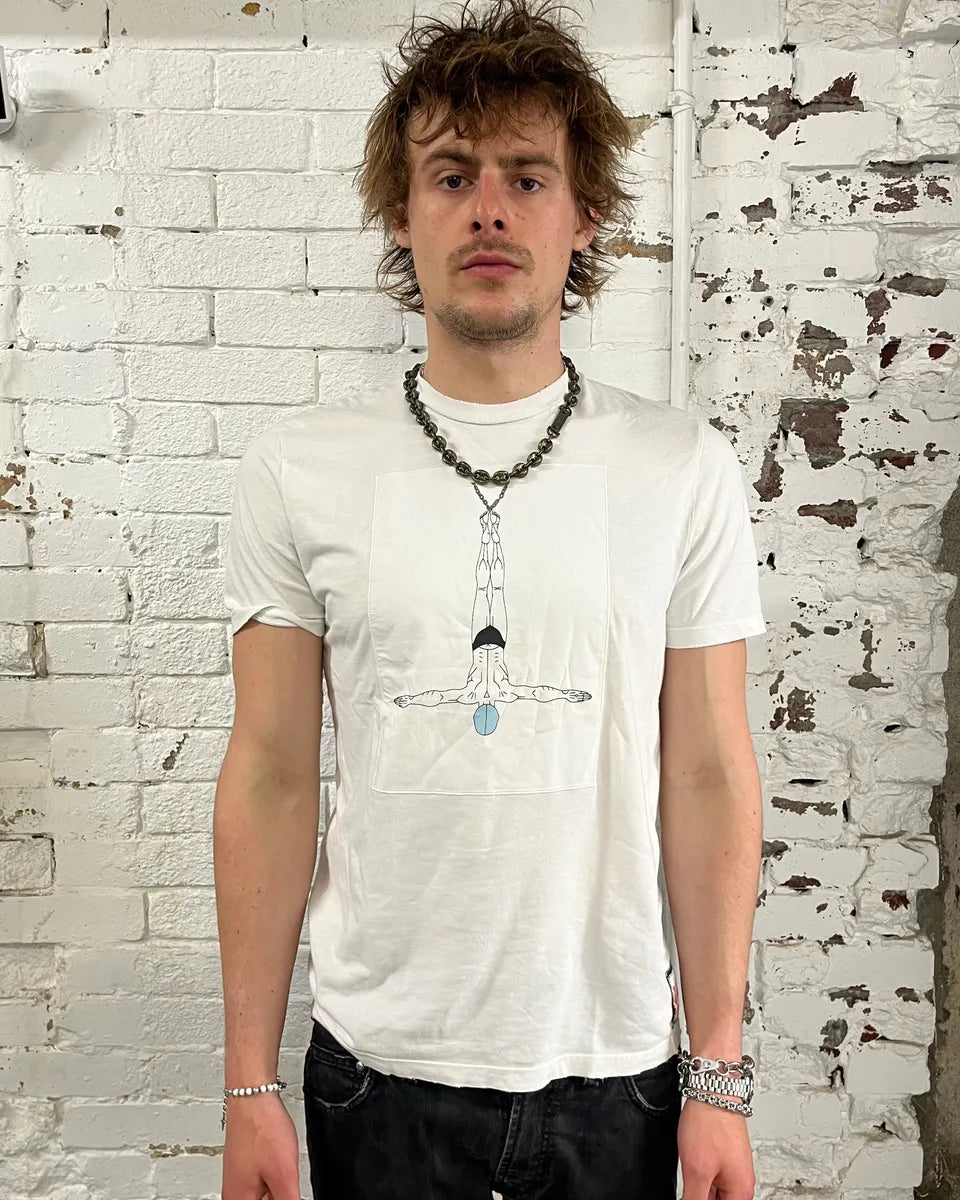 2000s Prada White Swimmer T-Shirt VlLOoEJ 1