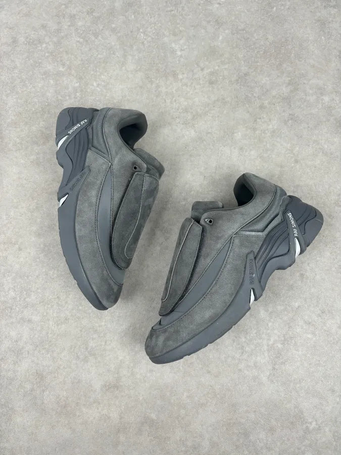 Raf Simons Grey Suede Leather Antai Slip-On Sneakers RJKzSxs 3
