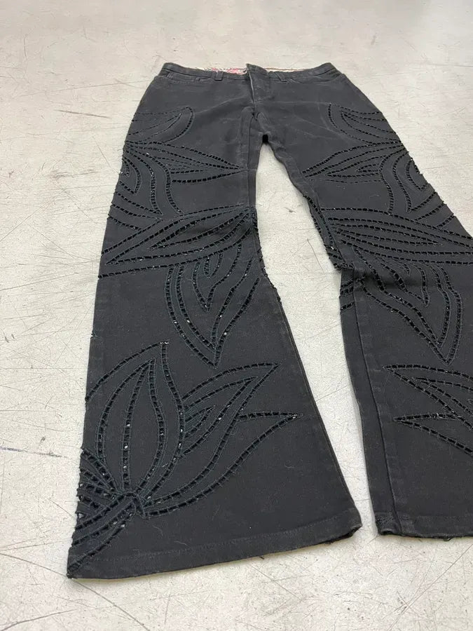 2000s Roberto Cavalli Black Embroidered Floral Jeans LothSTC 4