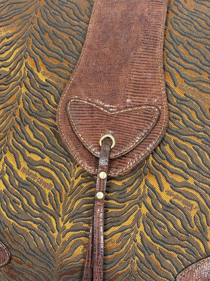 2000s Roberto Cavalli Brown Leather Tiger Embossed Shoulder Bag rskuYNn 6