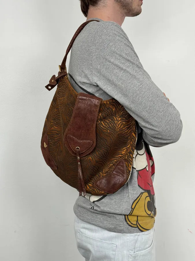 2000s Roberto Cavalli Brown Leather Tiger Embossed Shoulder Bag rskuYNn 2