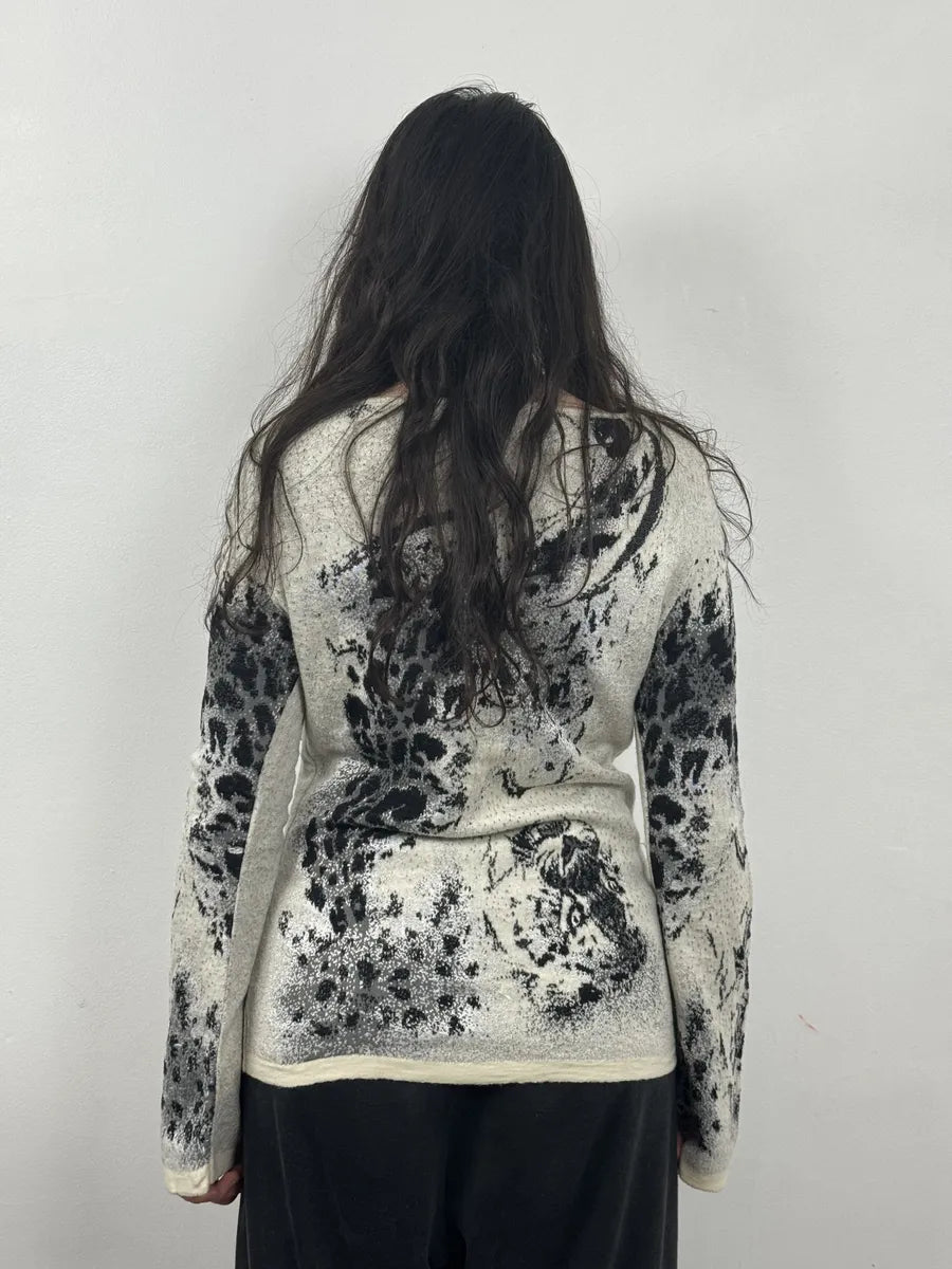 2000s Roberto Cavalli Class Black & White Tiger Leopard Sweater GDGSGDr 3