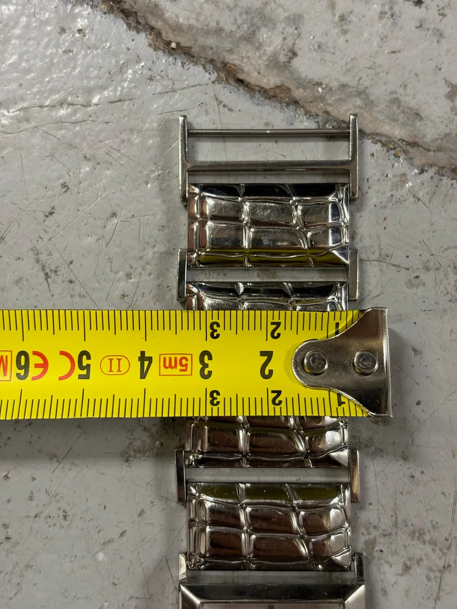 2000s Roberto Cavalli Crocodile Grey Tank Watch XdSeLdS 7