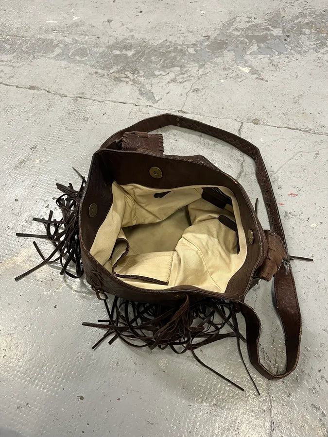 2000s Roberto Cavalli Grain Brown Leather Fringe Shoulder Bag AQAvPIt 8