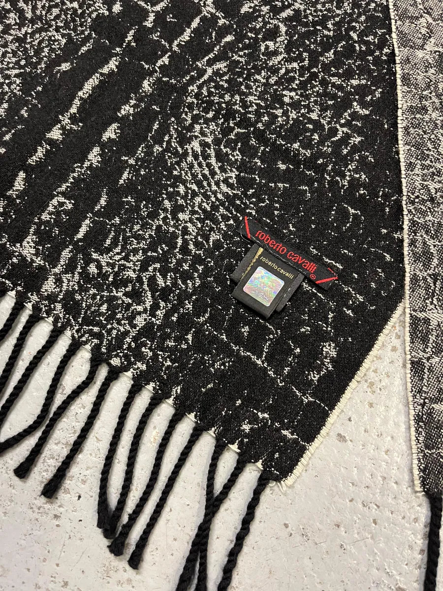 2000s Roberto Cavalli Grey & Black Crocodile Effect Scarf GikEubX 5