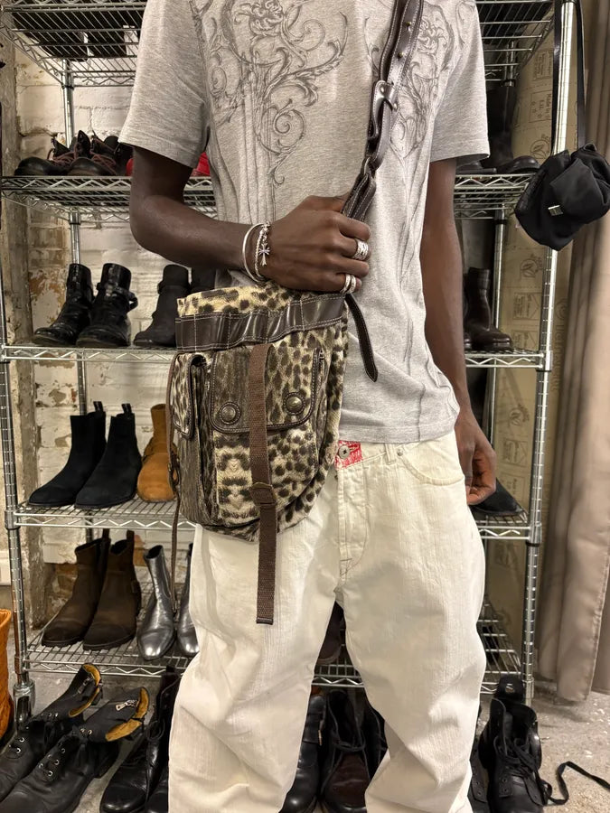 2000s Roberto Cavalli Leopard Print Shoulder Bag aGMsADK 1