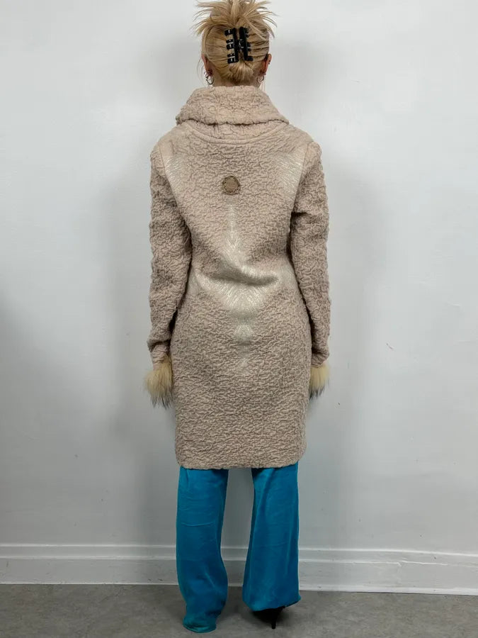 2000s Roberto Cavalli Wrinkled Texture Beige Long Cardigan Wrist Fur Jacket pgPktGn 1