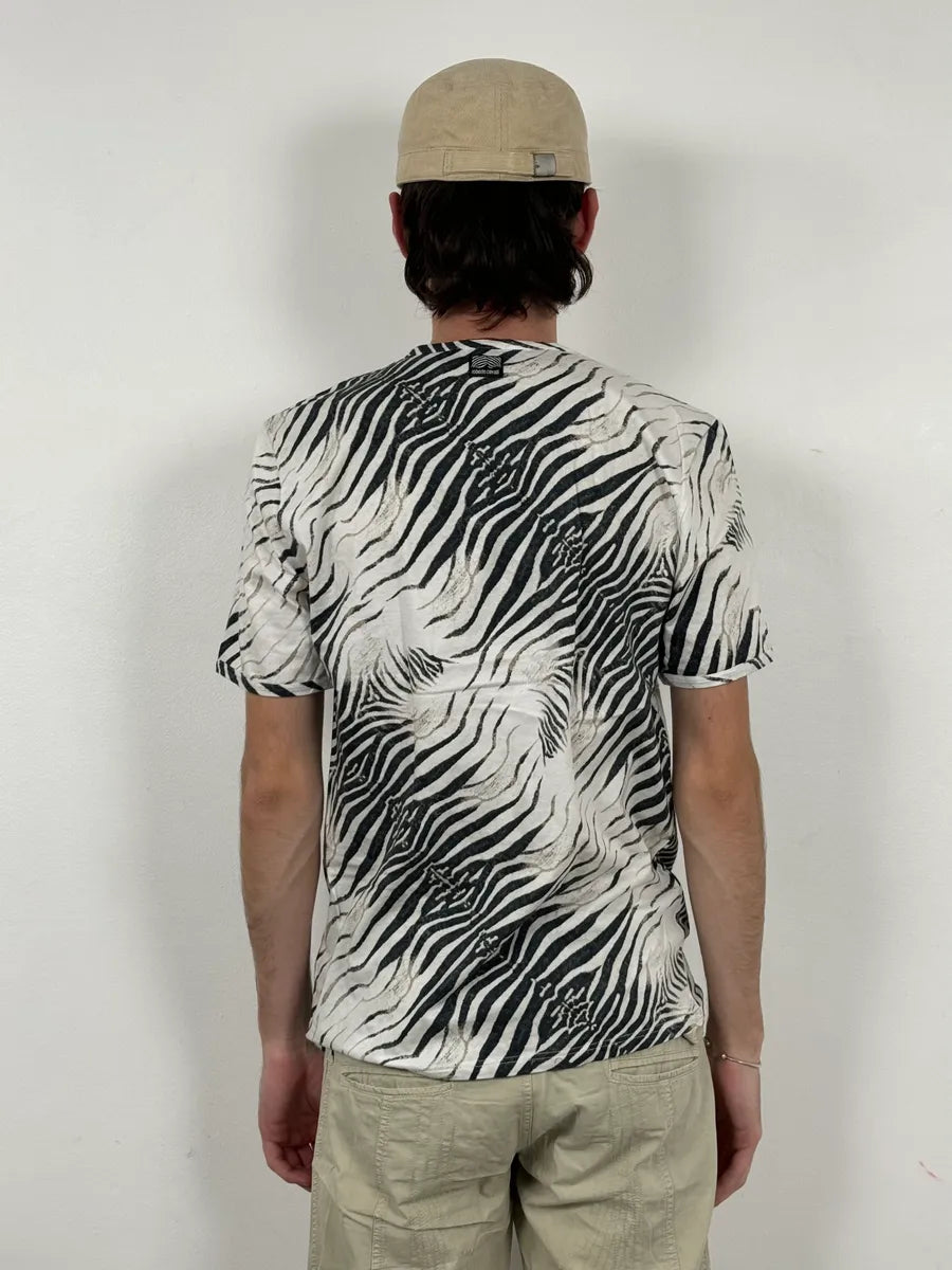 2000s Roberto Cavalli Zebra Savage White T-shirt gRlJTUM 2