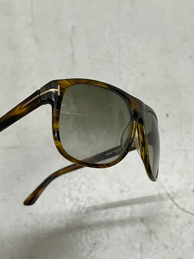 2000s Tom Ford Tortoiseshell Sunglasses VlwpRMb 6