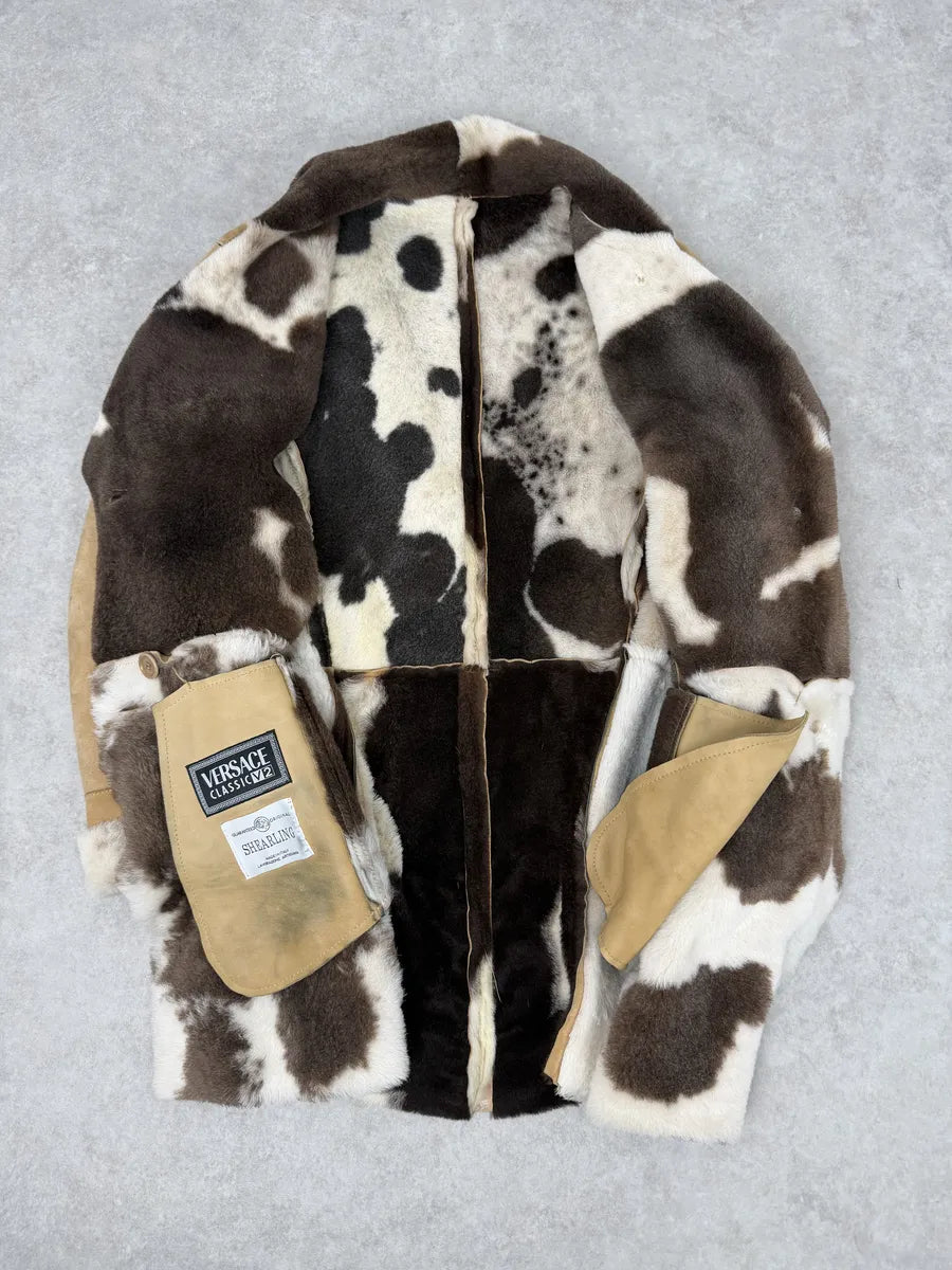 2000s Versace Beige Leather Fur Collar Cow Effect Coat UbxEMmR 1