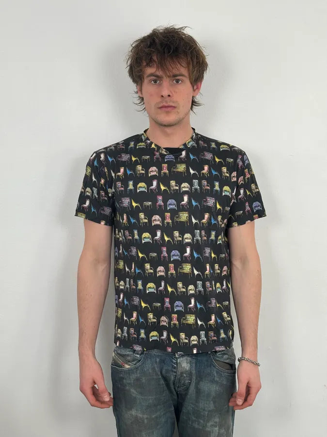 2000s Versace Black Comfortable Chairs T-Shirt IWJHXQX 1