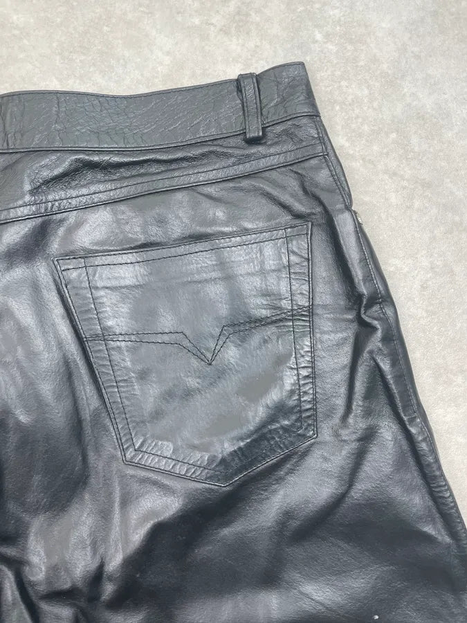 2000s Versace Black Premium Leather Pants pnjXPCy 9