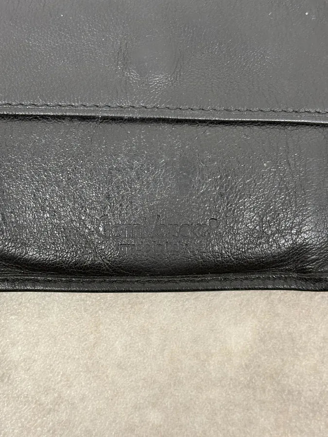 2000s Versace Black Textured Leather Wallet UCbNwgW 4