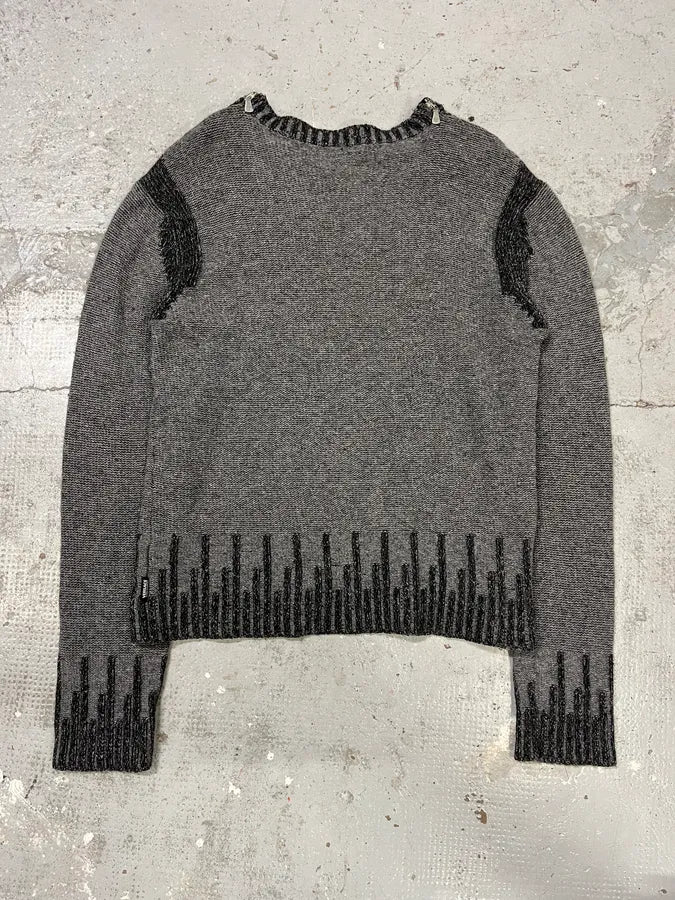 2000s Versace Grey Wool V-Neck Sweater ikrMQYf 3