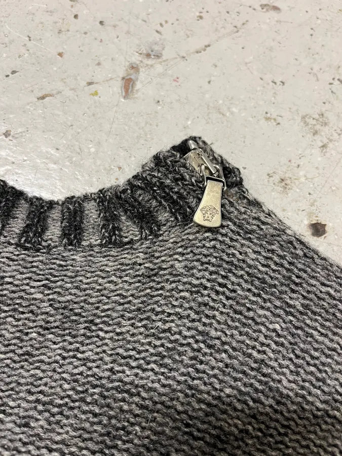 2000s Versace Grey Wool V-Neck Sweater ikrMQYf 7
