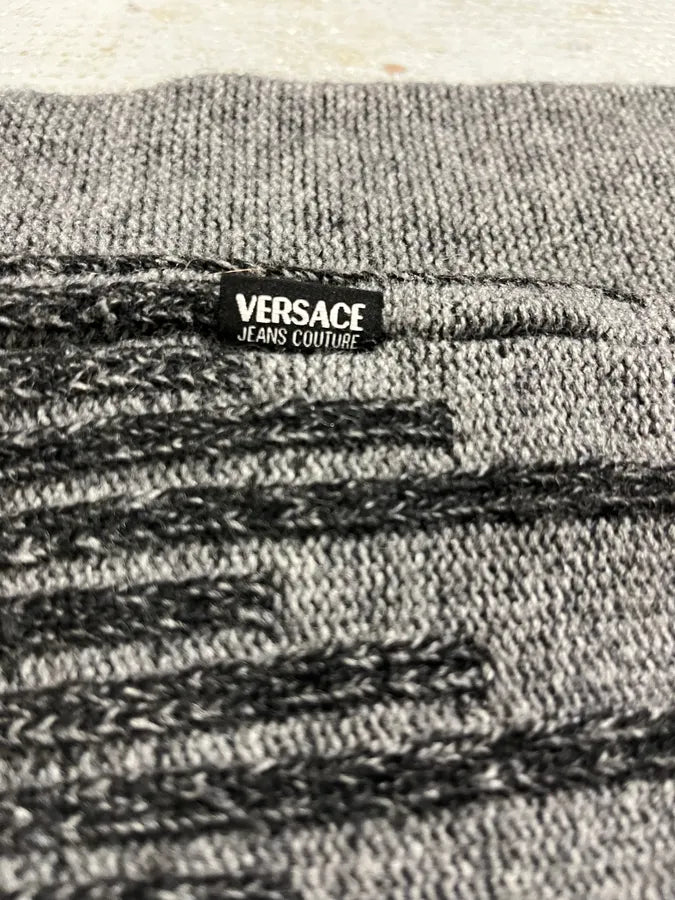 2000s Versace Grey Wool V-Neck Sweater ikrMQYf 8