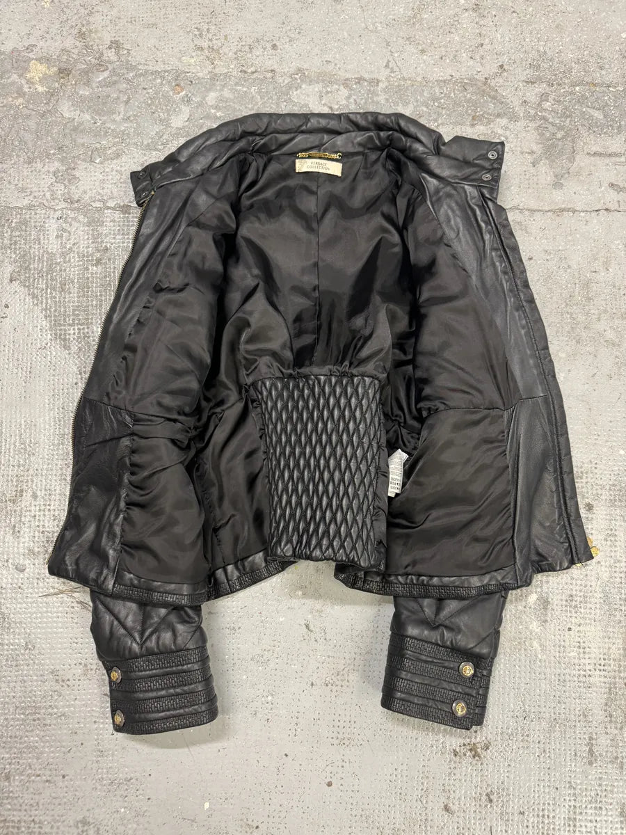 2000s Versace Padded Black Leather Jacket IVwGSGa 5