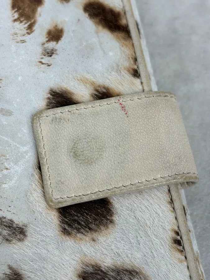 2000s Yves Saint Laurent White Ponyhair Leather Wallet BTphBzI 8