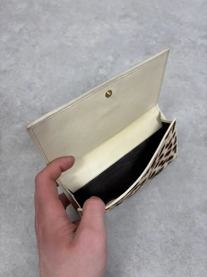2000s Yves Saint Laurent White Ponyhair Leather Wallet BTphBzI 5
