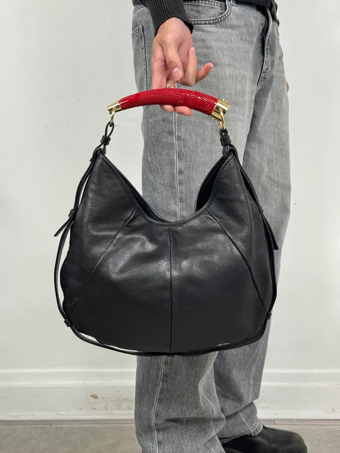 2000s Yves Saint Laurent Black Leather Mombasa Red Carved Handle Hobo Bag by Tom Ford akqzvpv 2