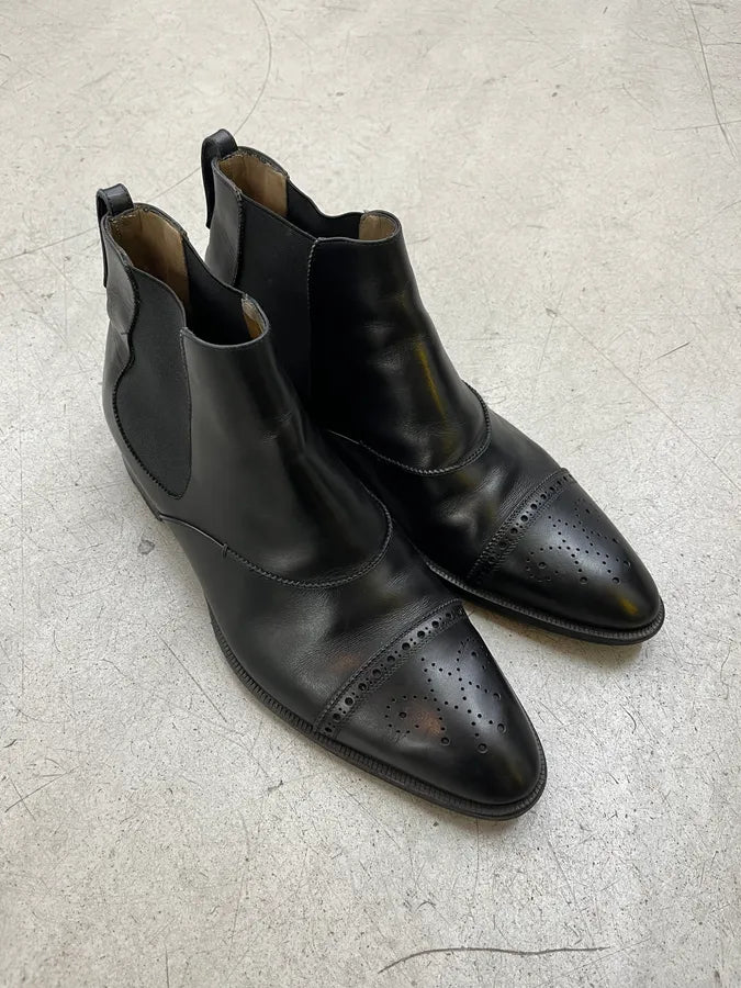 2000s Yves Saint Laurent Black Leather Perforated Chelsea Boots wpnwzFi 3