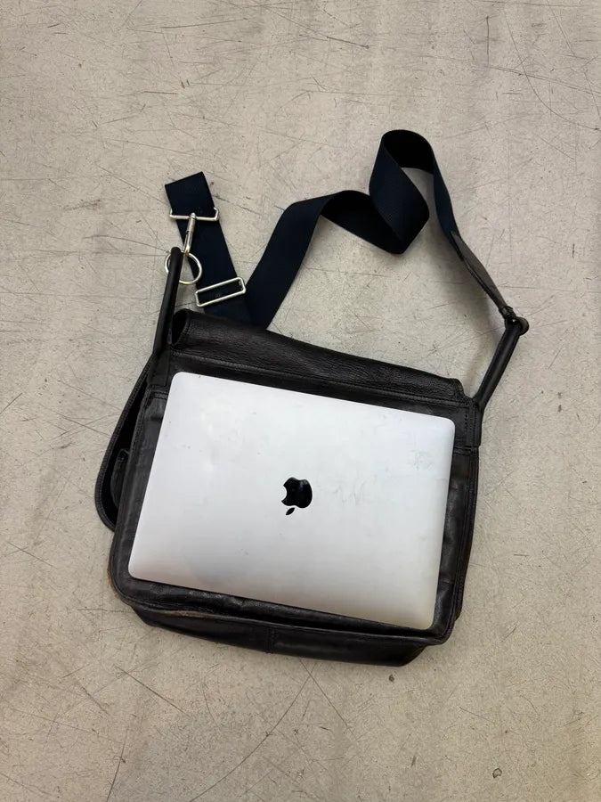 2000s Yves Saint Laurent Black Leather Shoulder Bag PkIjXcq 1