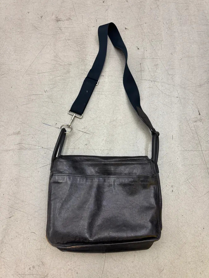 2000s Yves Saint Laurent Black Leather Shoulder Bag PkIjXcq 7
