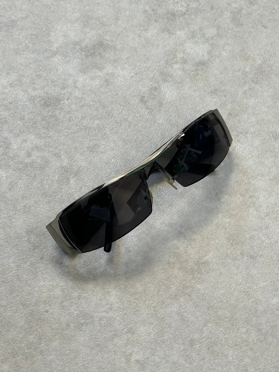 2000s Yves Saint Laurent Black Metal Shield Sunglasses VOyJmBM 0