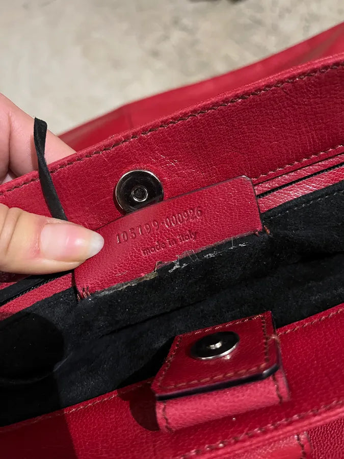 2000s Yves Saint Laurent By Tom Ford Red Leather Mombasa Black Horn Handle Bag HuuvgCH 11