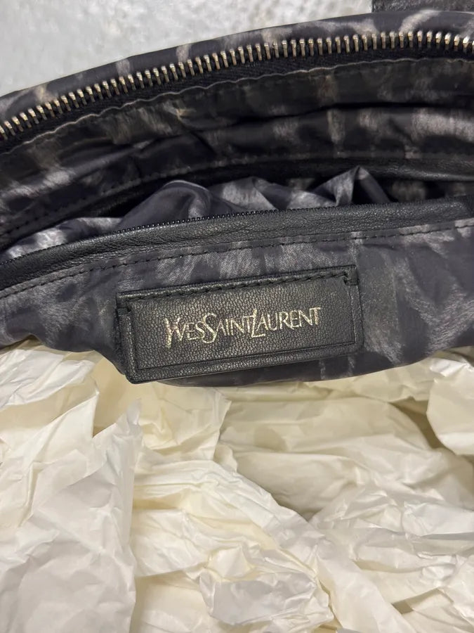 2000s Yves Saint Laurent Easy Nylon Leopard Print Handle Bag ViCYozb 9