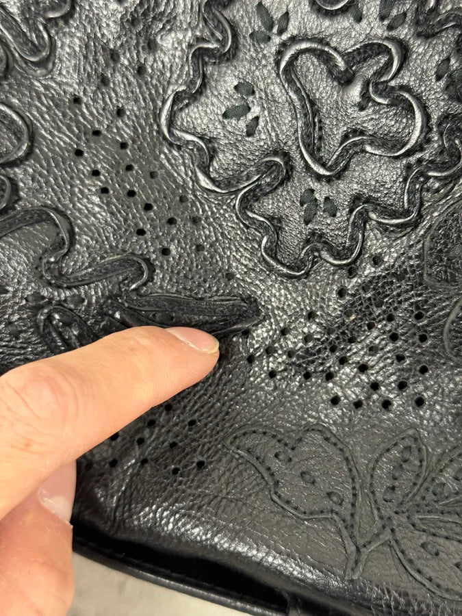 2000s Yves Saint Laurent Mombasa Embossed Flowers Black Leather Horn Handle Bag cISIIiZ 14