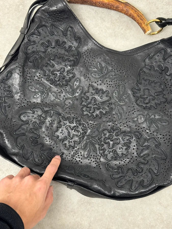 2000s Yves Saint Laurent Mombasa Embossed Flowers Black Leather Horn Handle Bag cISIIiZ 15