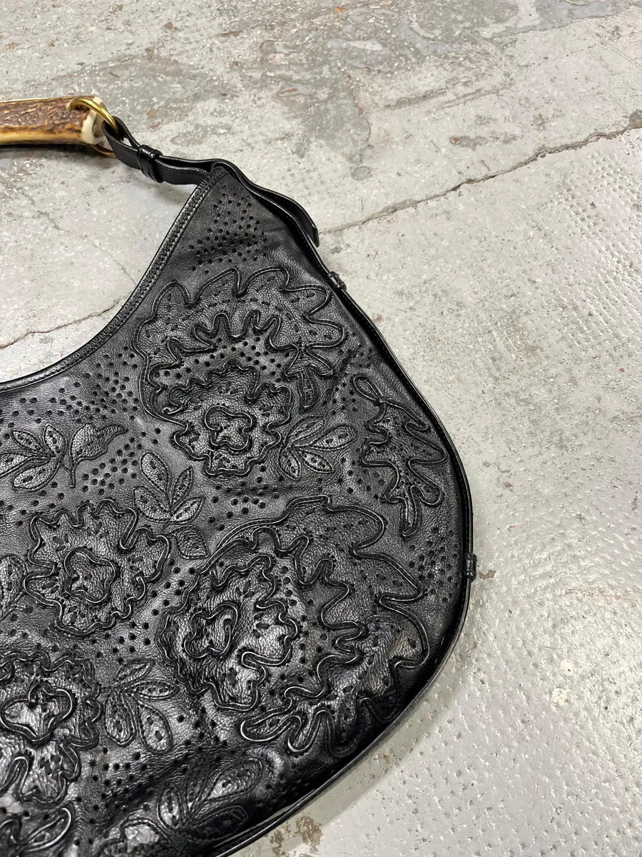2000s Yves Saint Laurent Mombasa Embossed Flowers Black Leather Horn Handle Bag eatFIJZ 2