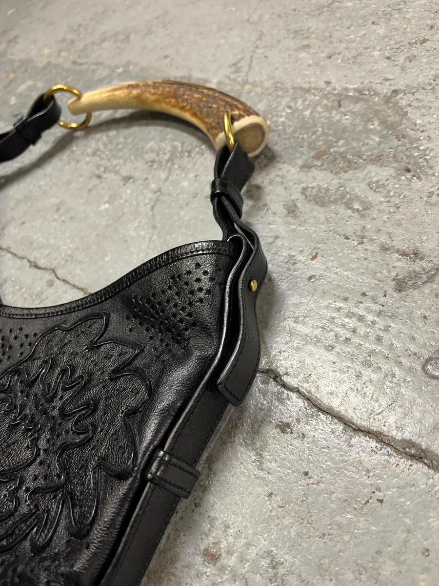 2000s Yves Saint Laurent Mombasa Embossed Flowers Black Leather Horn Handle Bag eatFIJZ 5